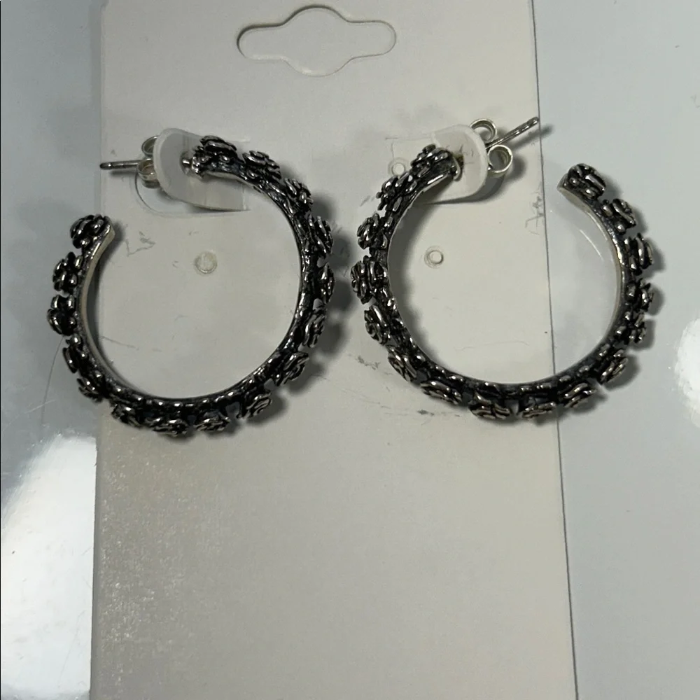 NWOT Israeli Designer Sterling Silver Rosebud Flower Hoop Earrings